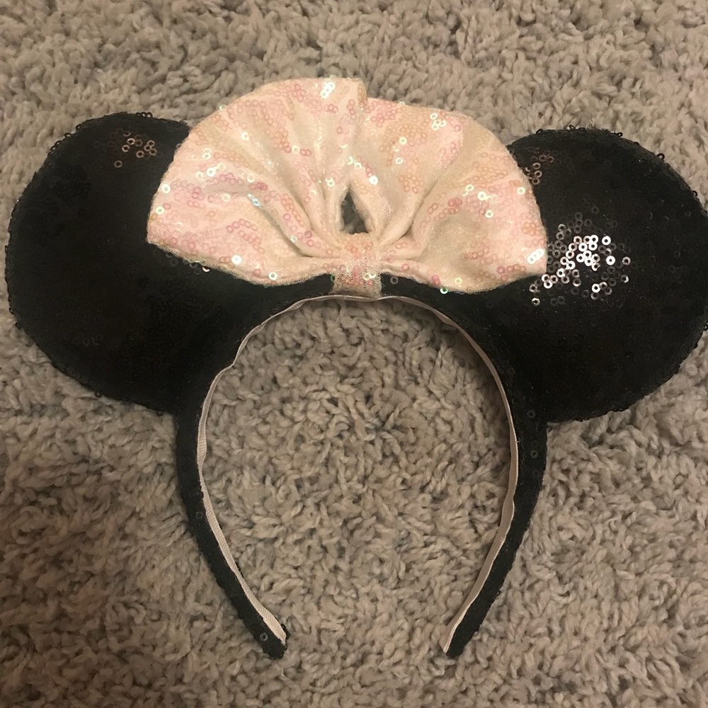 Hand Made Minnie Mouse ears